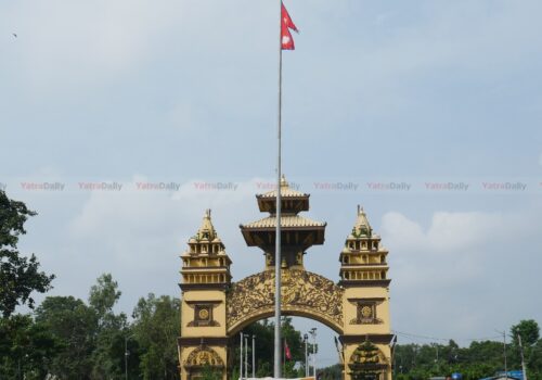 सार्वजनिक स्थलका राष्ट्रिय झन्डाको संरक्षण गर्न पर्सा प्रशासनको निर्देशन