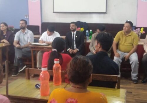 खरिपाटीमा मन्त्रीको आश्वासन : जग्गा पहिचानपछि लालपुर्जा दिन्छौँ
