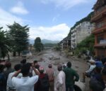 बाढीले रसुवामा ९ बैंकका शाखा ध्वस्त, कर्मचारी सम्पर्कमा