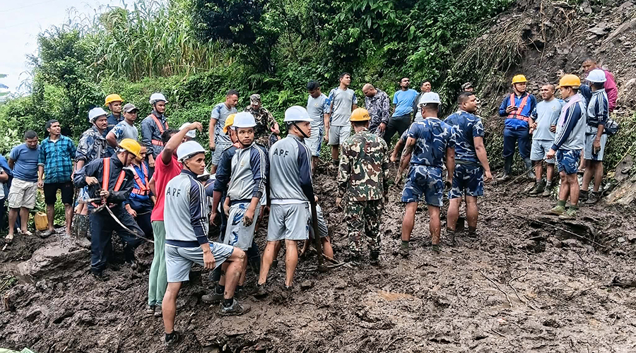 भेरीमा पहिरो खस्दा जाजरकोटमा चार जनाको मृत्यु, ६ घाइते