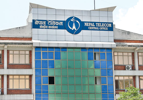 बाढी प्रभावित चार जिल्लामा नेपाल टेलिकमको फोन र डेटा निःशुल्क