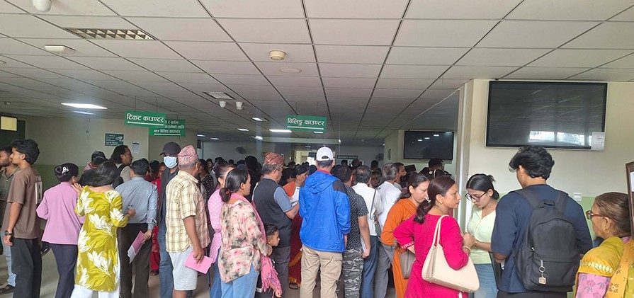 सिभिल अस्पतालमा फोटो–भिडियो खिच्न रोक, कारण बन्यो बढ्दो भिडभाड