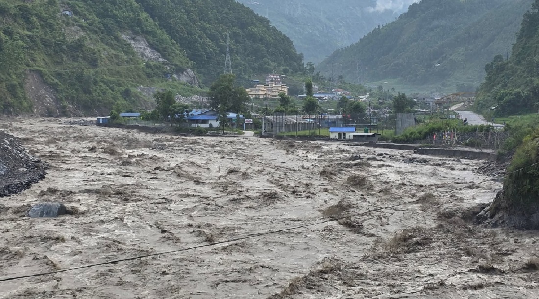 भोटेकोशी बाढीमा ९०३ जनाको मृत्यु, चार हजारभन्दा बढी सम्पर्कविहीन