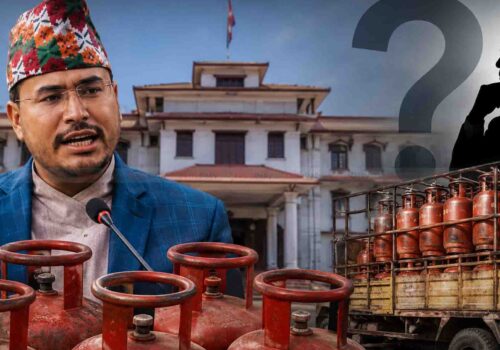 ‘जनताले ग्यास लुकाए सिलिन्डर कहाँबाट आयो ?’ सरकारलाई शाहीको प्रश्न