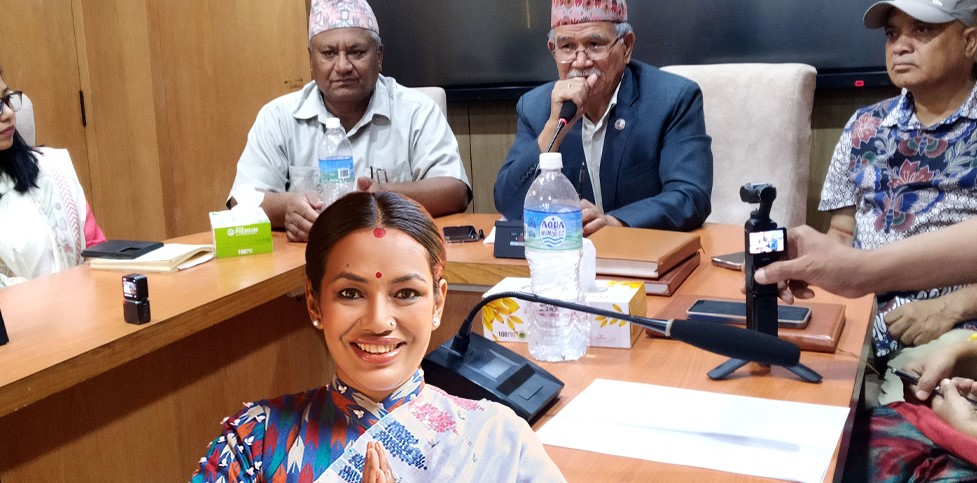 फोहोरको मुद्दामा आशिकाको अल्टिमेटम, मेयर्स फोरममा बढ्यो दबाब