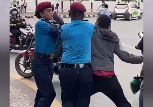 नयाँ बानेश्वर चोकमा ड्युटीमा खटिएको प्रहरीमाथि हातपात, एक युवक पक्राउ