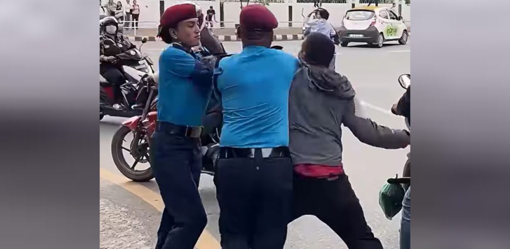 नयाँ बानेश्वर चोकमा ड्युटीमा खटिएको प्रहरीमाथि हातपात, एक युवक पक्राउ