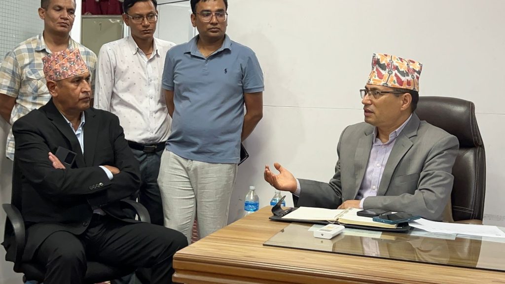 बाढीमा फसेकाको तत्काल उद्धार गर्न गृहसचिवमार्फत सरकारको ध्यानाकर्षण