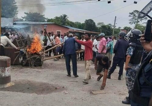कप्तानगञ्ज झडप : पूर्वसूचना बेवास्ता भएको आशंका, सुरक्षा र मदरसासम्म छानबिन गर्न सुझाव
