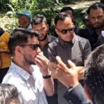 बाढी प्रभावित विदुरबाट फर्किए प्रधानमन्त्री बालेन, भौतिकमन्त्री लम्साल नुवाकोटमै