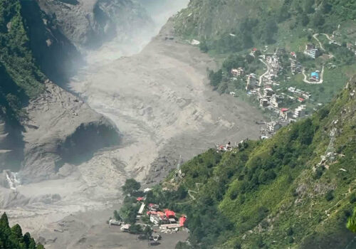 रसुवागढी भन्सारका २५ कर्मचारी सम्पर्कमा, १४ अझै बेपत्ता