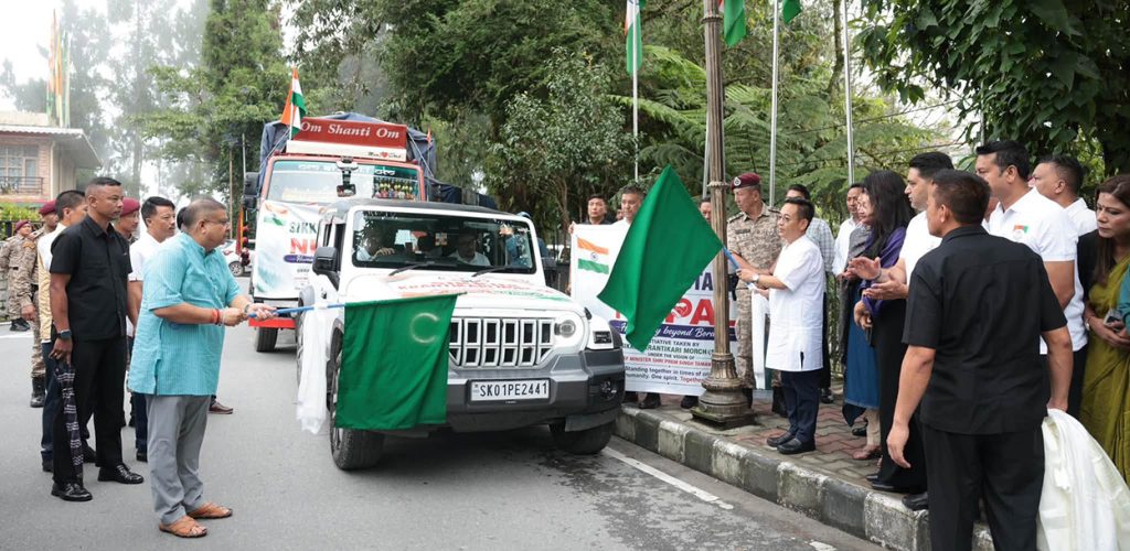 नेपालका बाढीपीडितलाई सिक्किमको सहयोग, राहत र स्वास्थ्य सामग्री पठाइयो