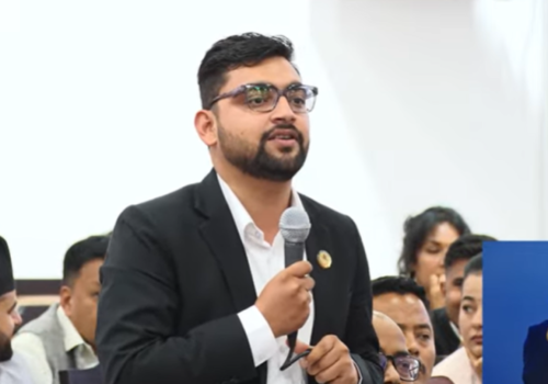 आकस्मिक समयमा चुनावको प्रसंग उठाएपछि रास्वपा सांसदलाई सभामुखको रोक