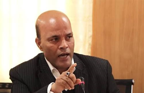 सरकारले रवि र आफूलाई निगरानीमा राखेको अमरेशको आरोप