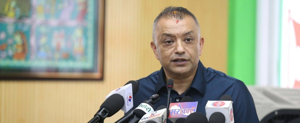 महाधिवेशन उद्घाटन गर्न देउवालाई गगनको आग्रह