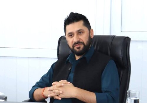 ‘पार्टी, संसद् र सरकारको सम्बन्ध बलियो बनाउनुपर्छ’ : रवि लामिछाने