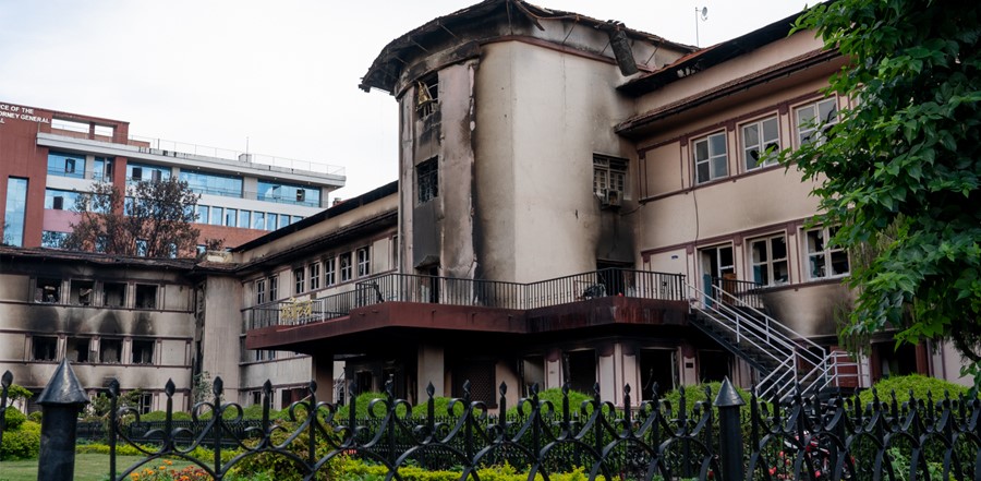 सर्वोच्च अदालतको अभिलेख शाखामा आगो लाग्यो, सामान्य क्षति