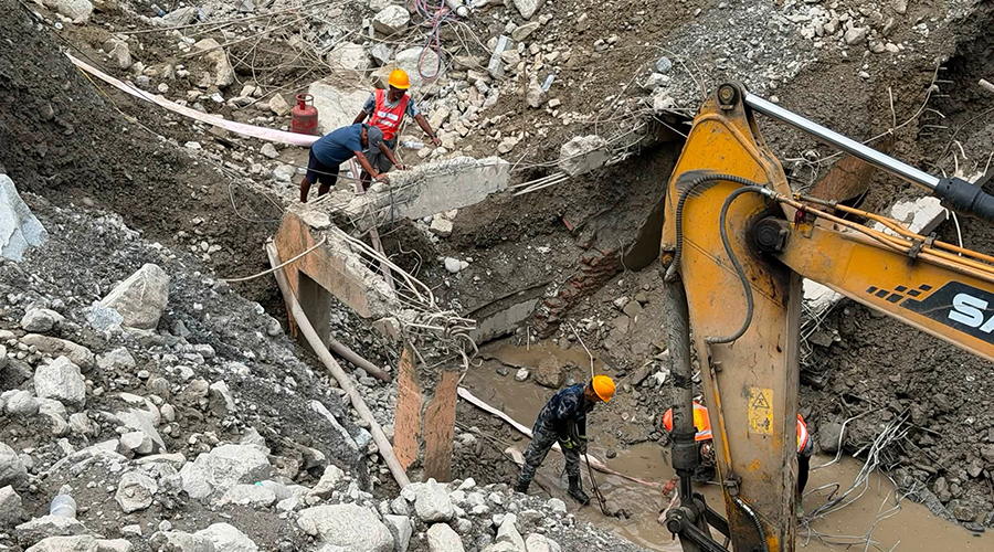 त्रिशूली–३ ‘ए’ सुरुङ सफाइमा तीव्रता : पाँच दिनमै २० हजार घनमिटर लेदो–ढुंगा हटाइयो