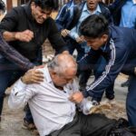विद्यार्थीलाई अपशब्द बोलेको आरोपमा प्रधानाध्यापकलाई कुटपिट