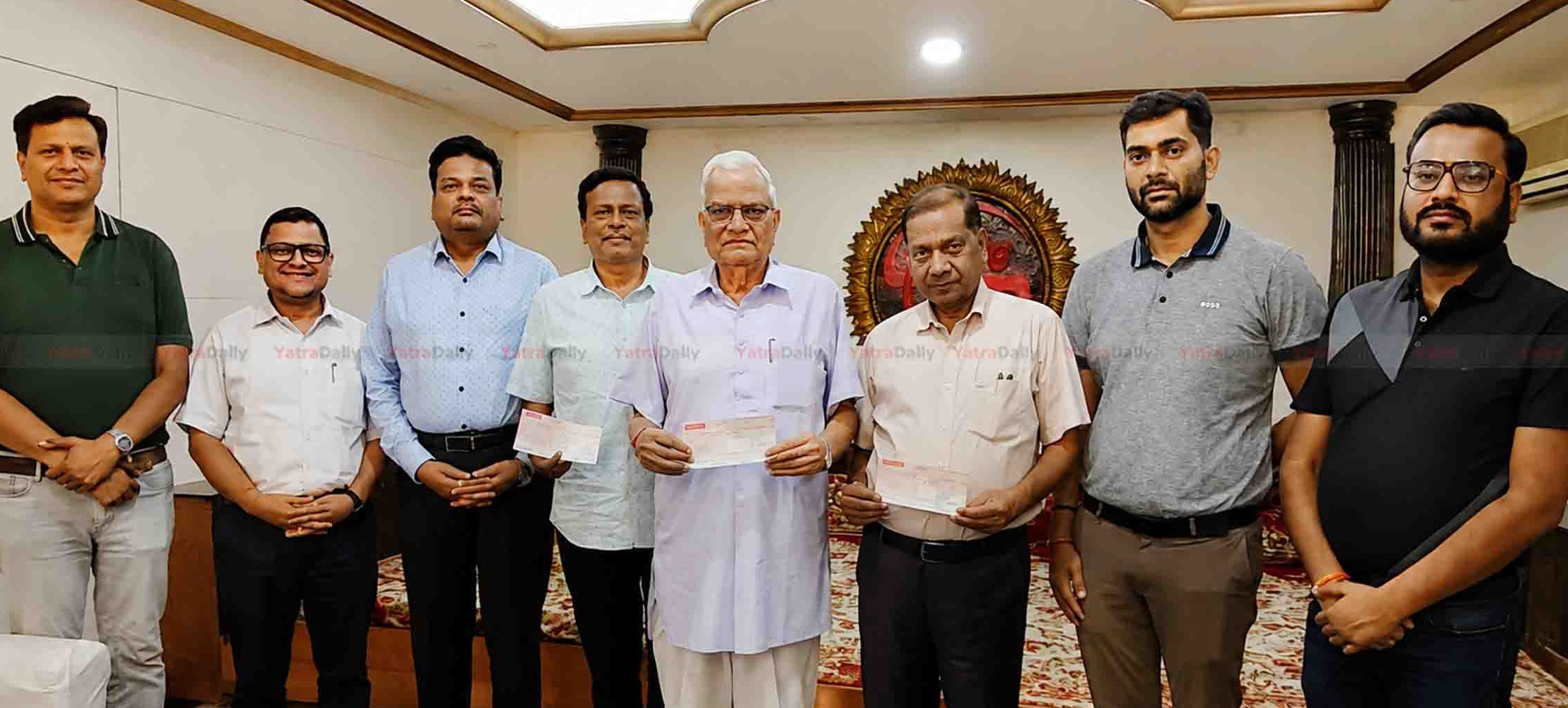मानवीय सेवामा चाचान समूह : राहत कोषमा ५२ लाख ११ हजार रुपैयाँ सहयोग