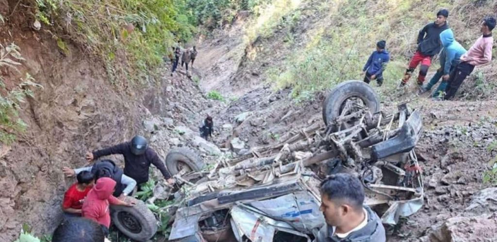 सानीभेरीमा जिप दुर्घटना हुँदा २ जनाको मृत्यु, ९ जना घाइते