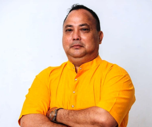 वीरगञ्ज महानगरपालिकामा प्रमुख राजेशमान सिंहले लिए पदभार