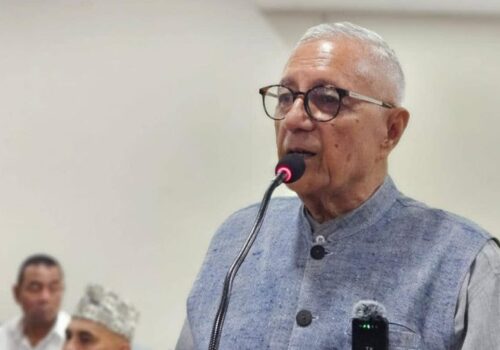 महाधिवेशन रोक्दै मध्यमार्गी समाधान खोज्न शेखर कोइरालाको प्रस्ताव
