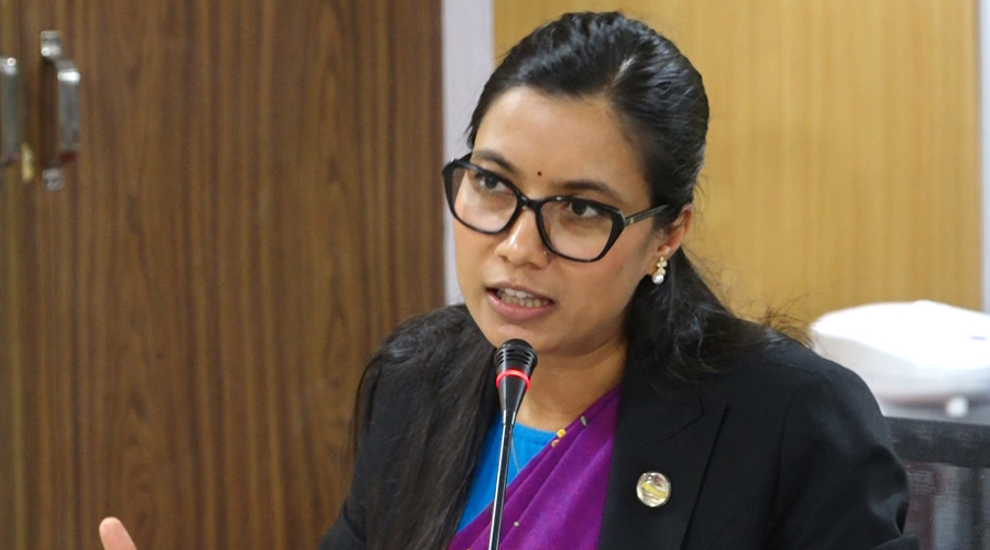 विपद्पछि पुनर्निर्माणको चक्र तोडौँ, विपद् सहन सक्ने नेपाल बनाऔँ : कानुनमन्त्री गौतम