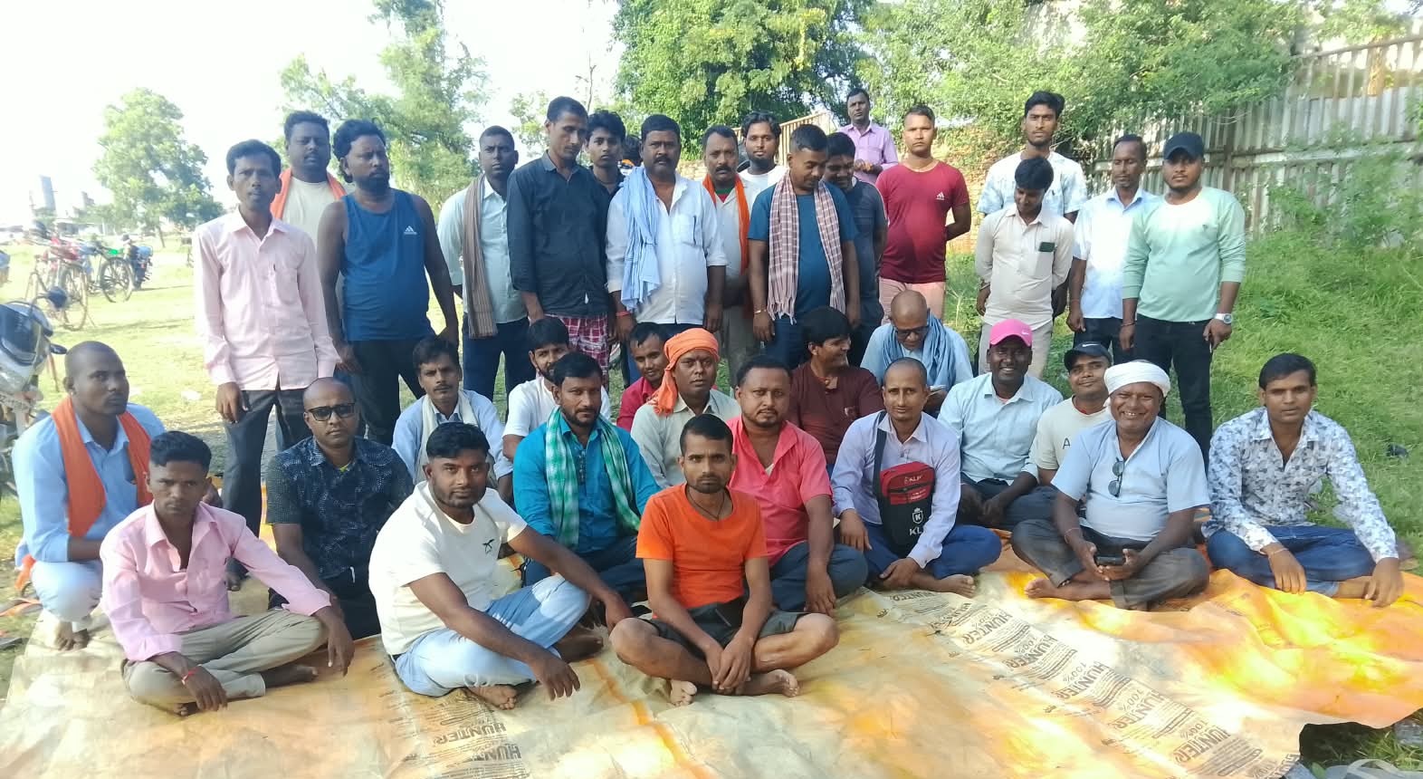 रौतहट नाई ट्रेड युनियन संघको पहिलो बैठक सम्पन्न, कपाल र दाह्री काट्ने शुल्क २०० रुपैयां निर्धारण