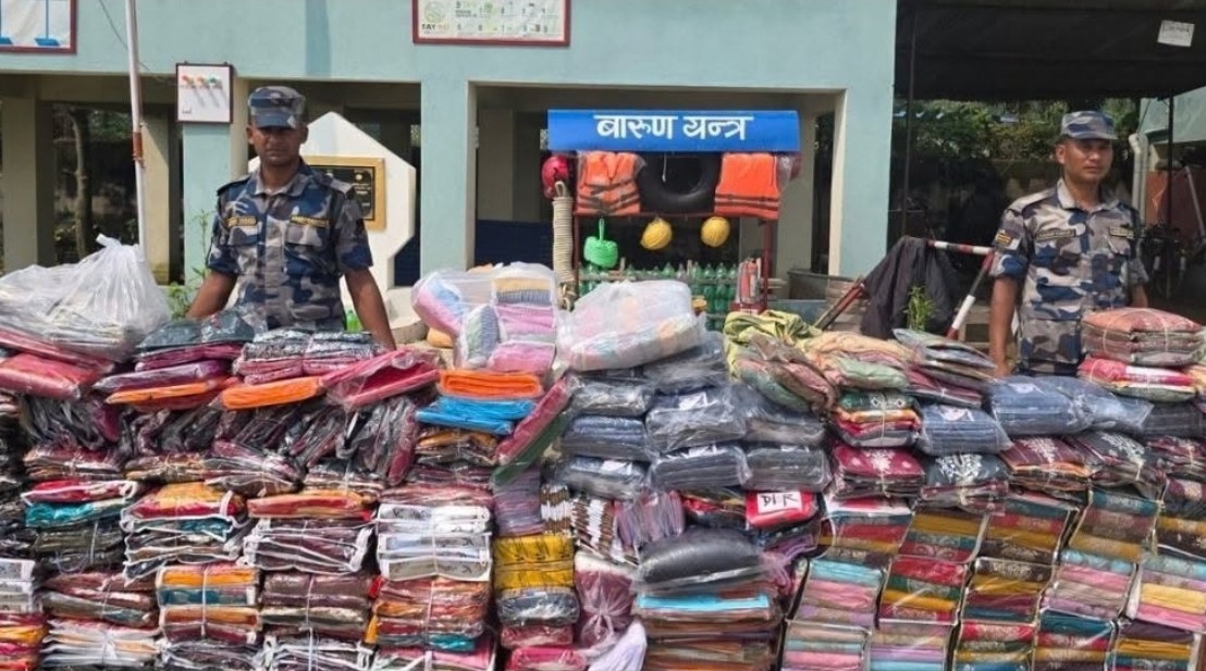 अवैध सामान लुकाएर राखिएको अवस्थामा सर्लाहीमा बरामद