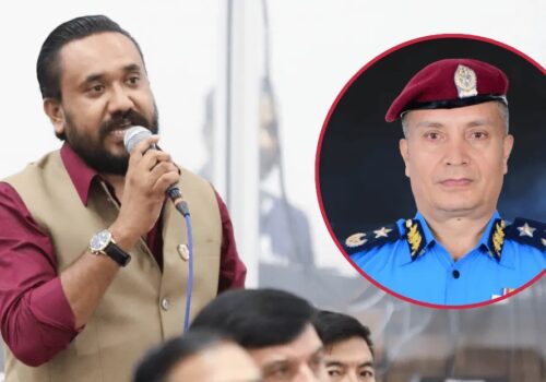 पोसाक खरिद प्रकरणमा लेखा समितिको मौनता, सांसद सुनारले उठाए प्रश्न